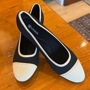 VIVAIA Black Knit Cap-Toe Block Heel Pumps | EU 41 (US 10) | NWOB